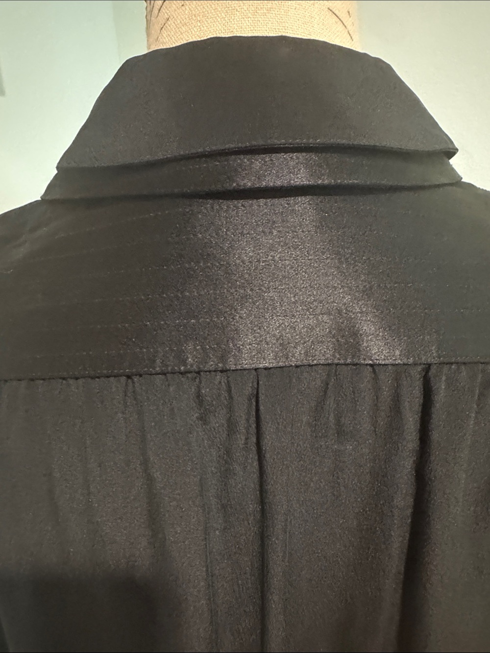 Vintage silk Francesca of Damon Black Long-Sleeve Collared Women's Blouse - Picture 7 of 13